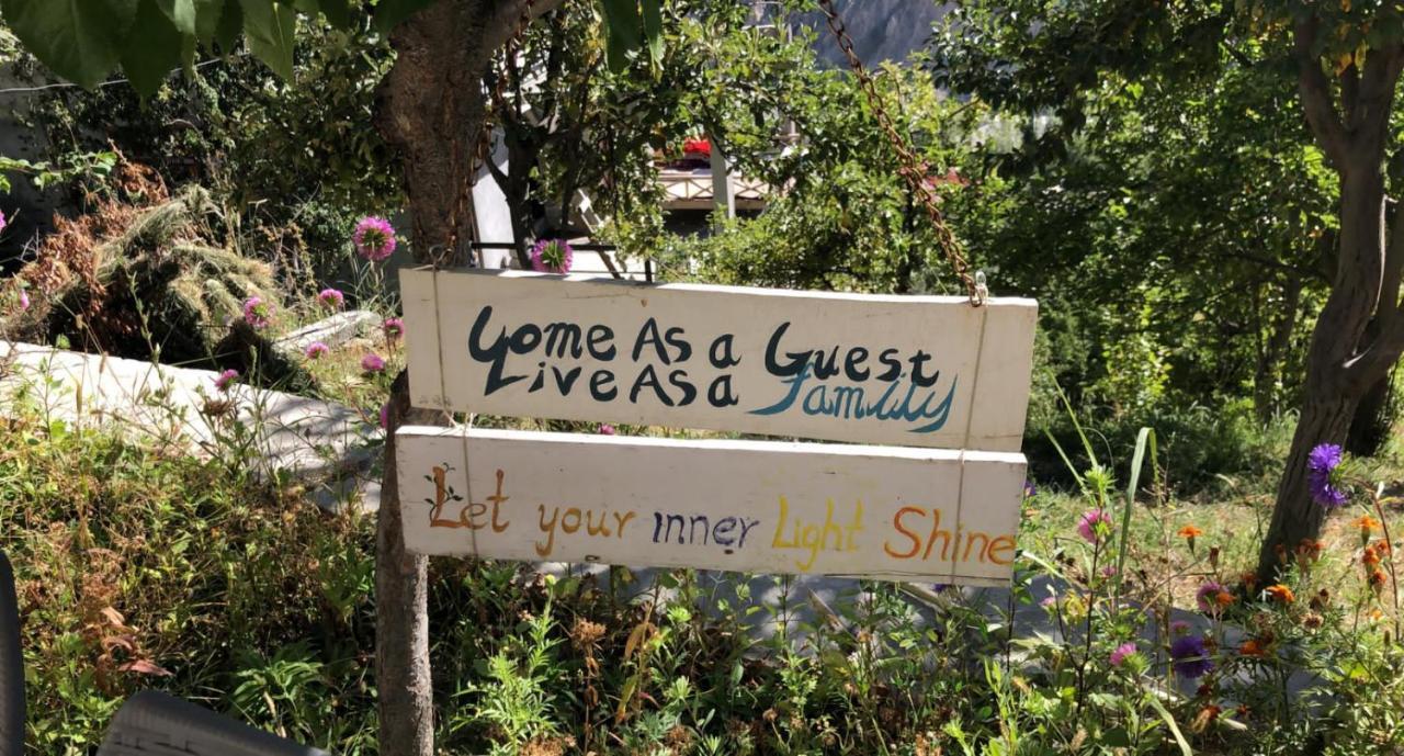 Tourist Cottage Hunza Karimabad  Exterior foto